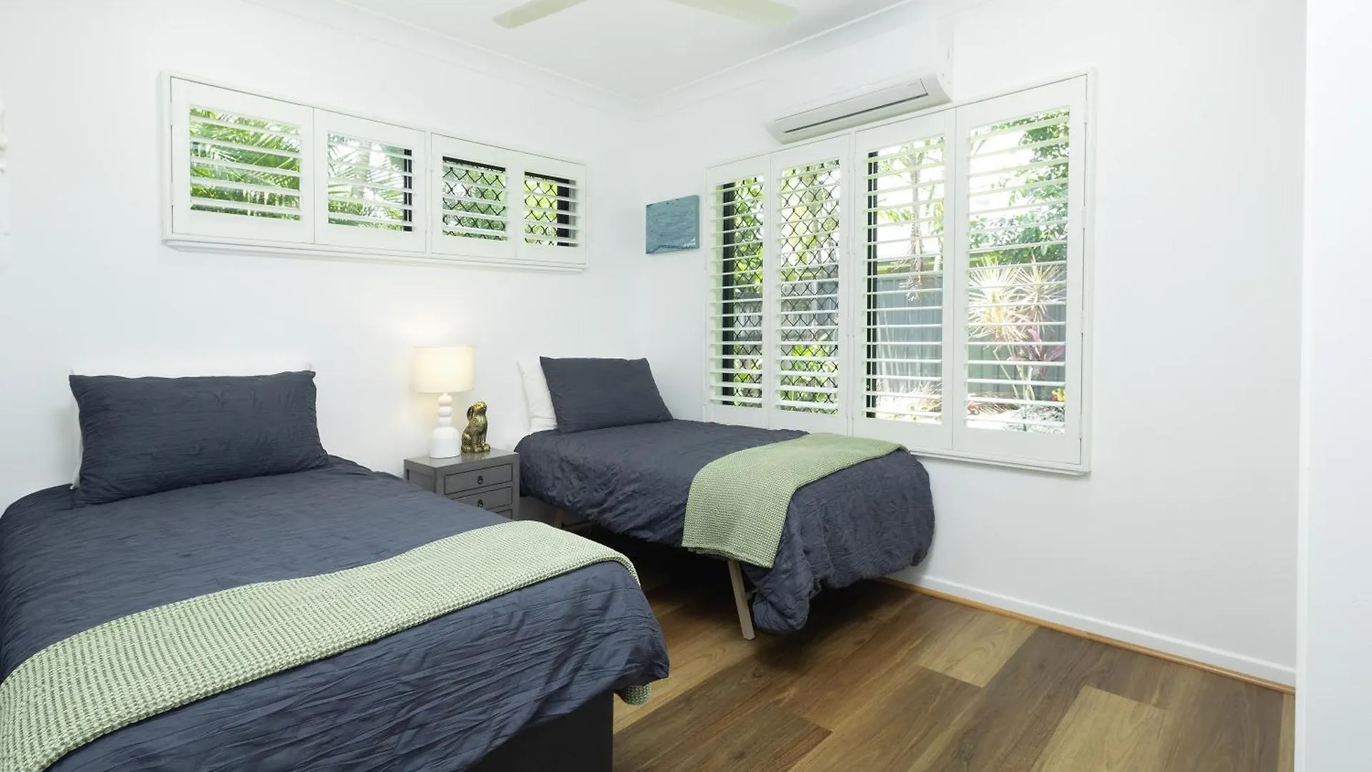 Kewarra Beach 4Br Family Entertainer With Pool Holiday home Kewarra Beach